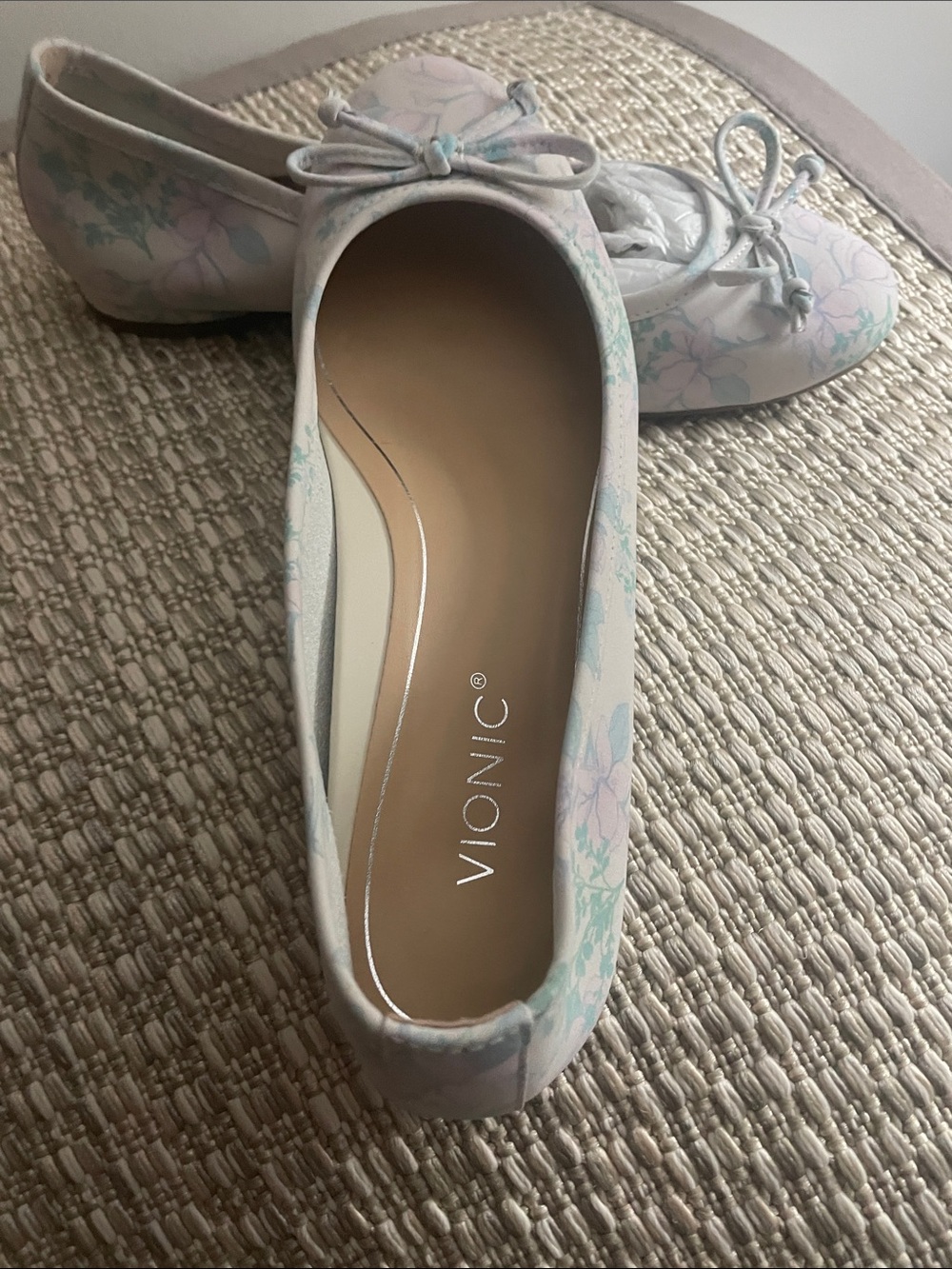 Vionic Floral Pastel Ballet Flat in Light Multi - Picture 3 of 4